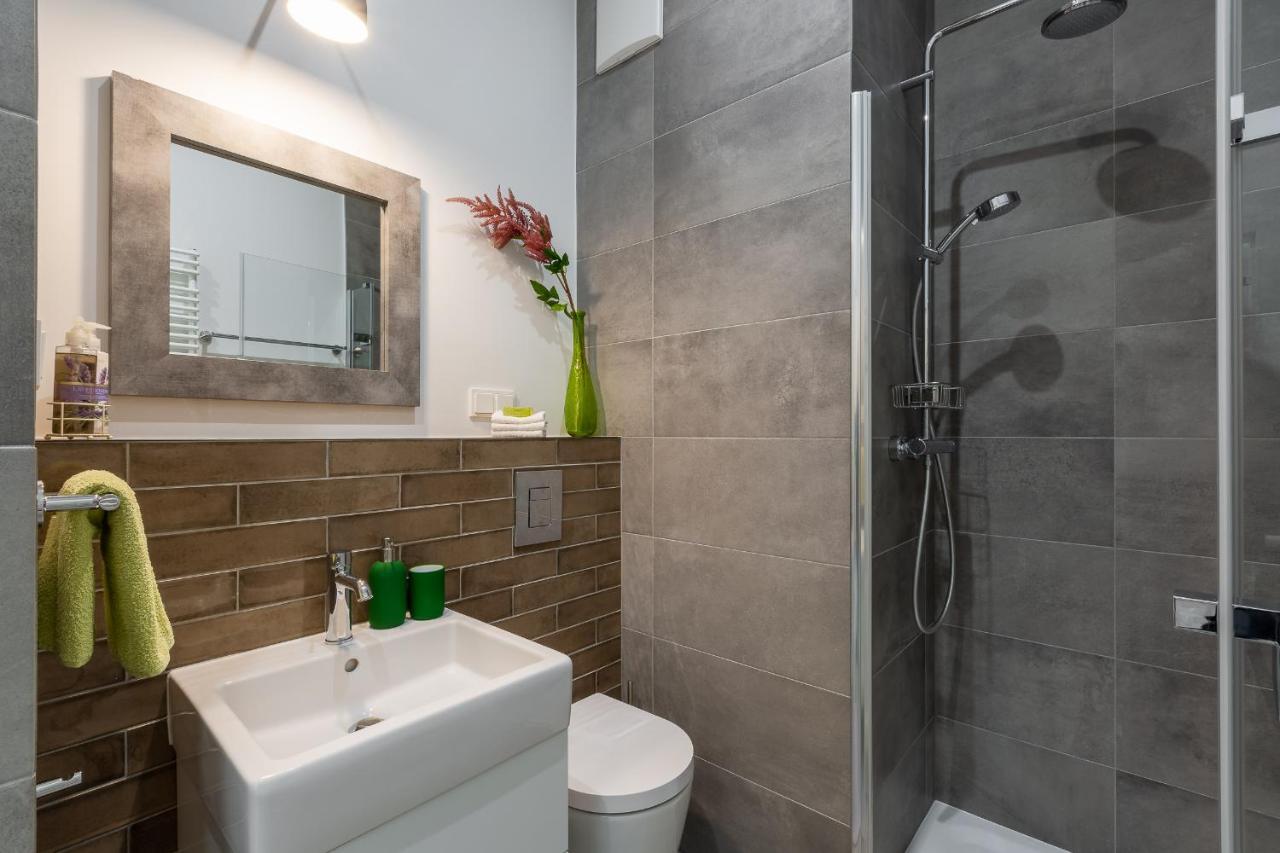 Apartament Ksiezycowy - Mlyn Maria - Art Apartments Breslavia Exterior foto